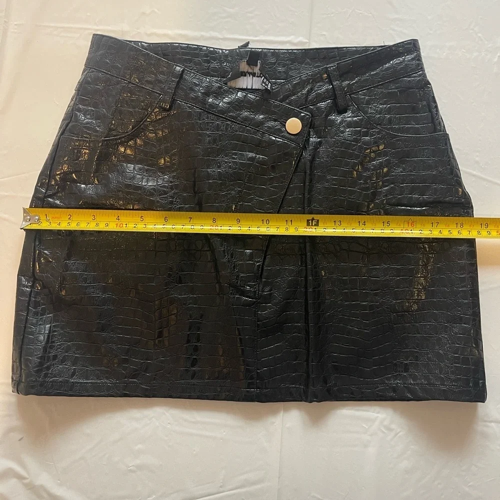 Jagger & Stone Croc Faux Leather Mini Skirt Y2K Clubwear Size 6 - Picture 4 of 9